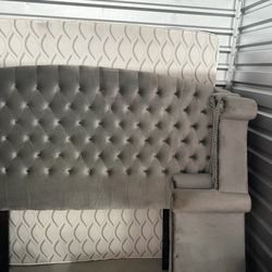 King Size Bedframe with Mattress Assembly 