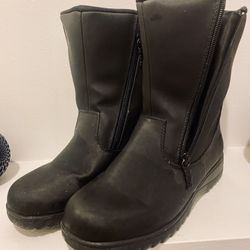 Totes Boots For Women, Size 7, Water Proof, Rubber Sole