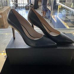 Coach heels size 8