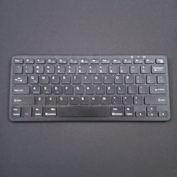 ElecMosWN Urtra Slim Bluetooth Keyboard