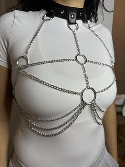 Chain harness women