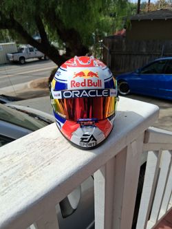 Max Verstappen Red Bull Racing F1 Replica Helmet