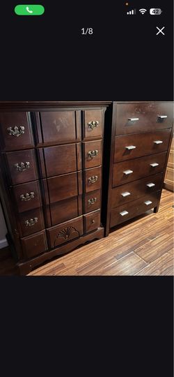 Dresser (right)