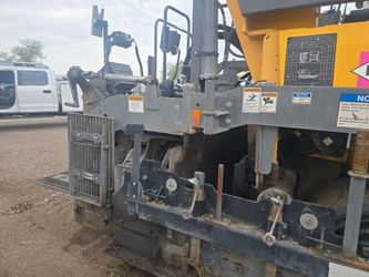 2017 volvo 7110 b paver