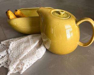 Russel Wright Chartreuse American Modern Coffee Pot and bowl.