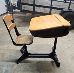 Desk Mid-Century Children's Young Adult School Desk w/ Attached Chair - Metal & Wood