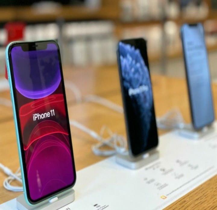 Apple IPhone 11 64gb Unlocked For Any Carrier Worldwide 🌐 Tv