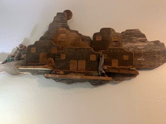 Solid wood adobe type wall art heavy!!