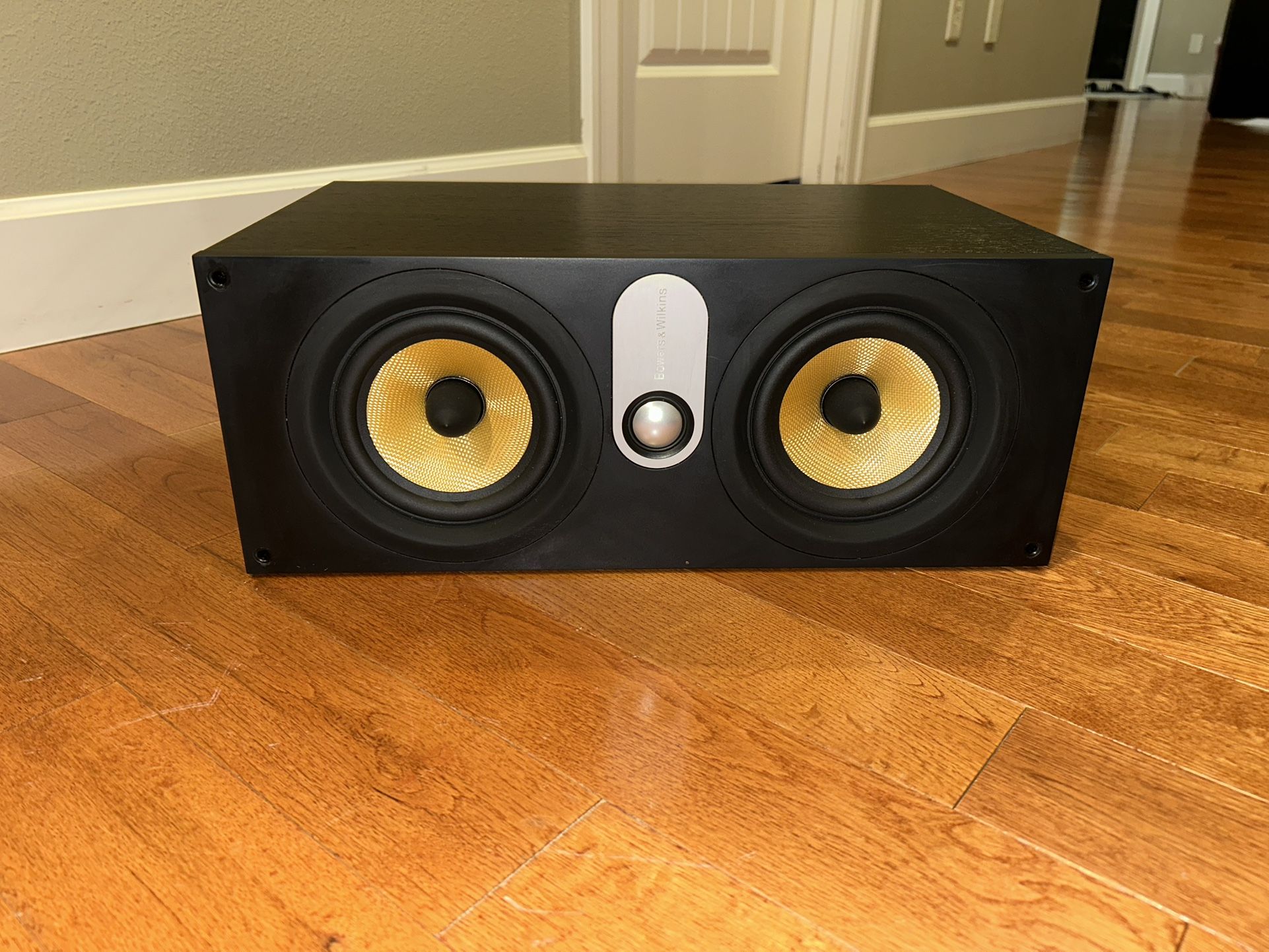 Bowers Wilkins B&W HTM62 Center channel speaker