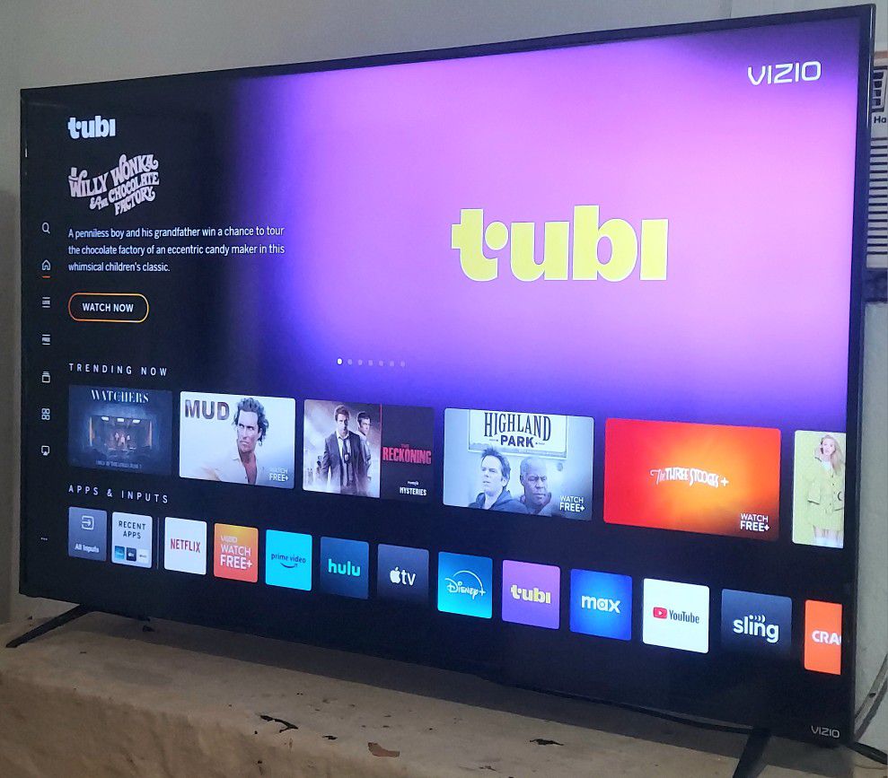 🟢VIZIO  E- Series  70”  4K  SMART  CAST XLED   DOLBY   VISION   FULL  ULTRA   UHD   2160p 🔴( NEGOTIABLE )  🟢FREE   DELIVERY 🔴