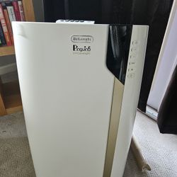 DeLonghi Portable AC Unit
