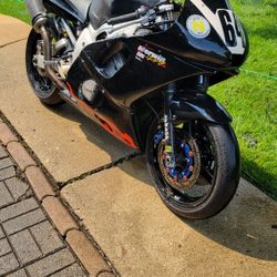 2000 Yamaha Yzf R6