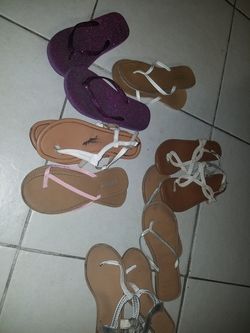 Girls sandals
