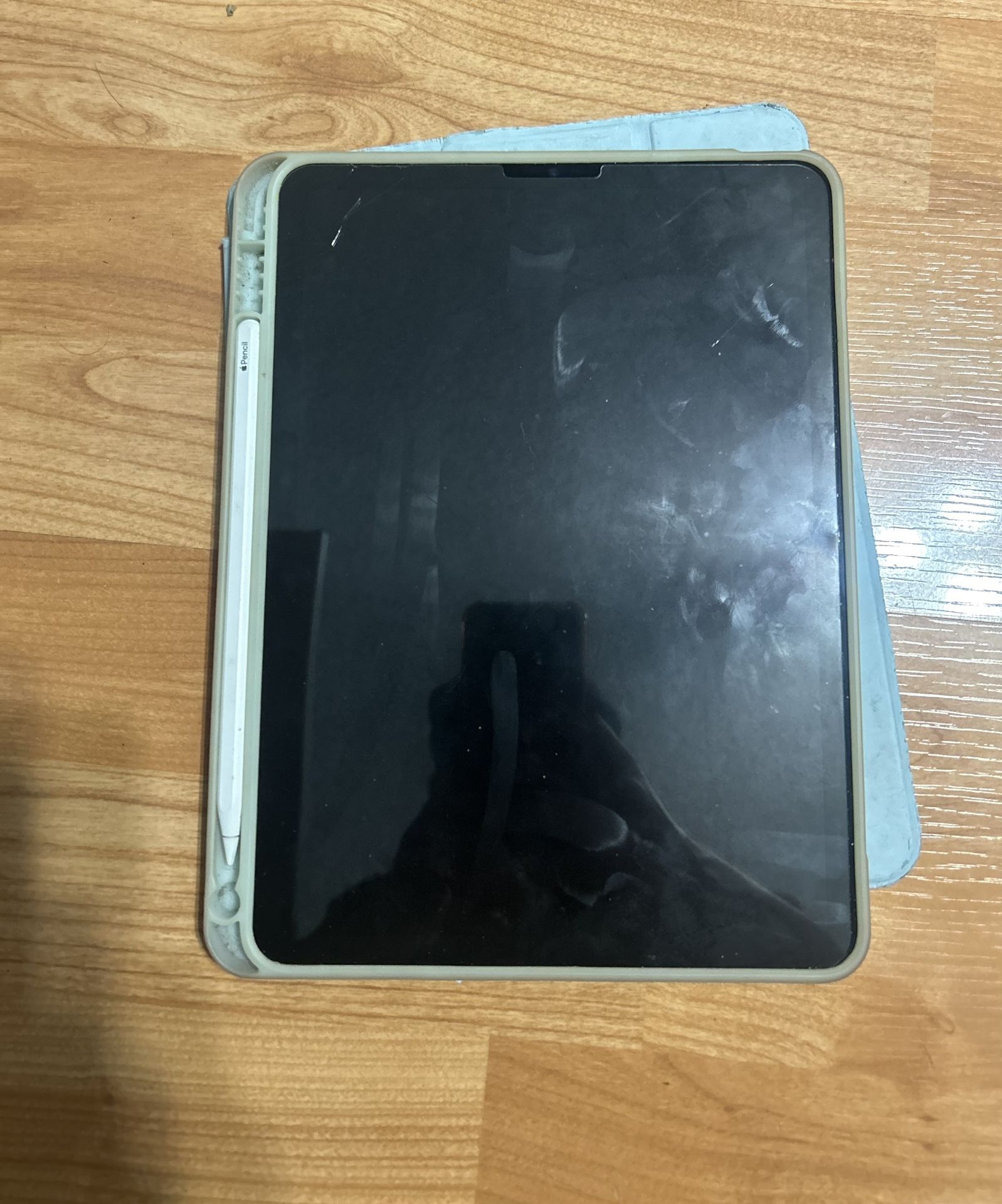 iPad Air 5th Generation 64 GB Gray