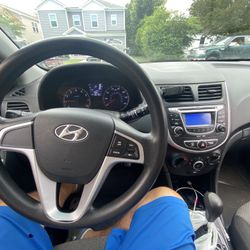 2012 Hyundai Accent