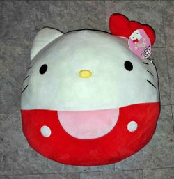 Hello kitty jumbo Squishmallow  new