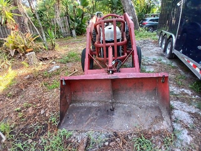 Tractor