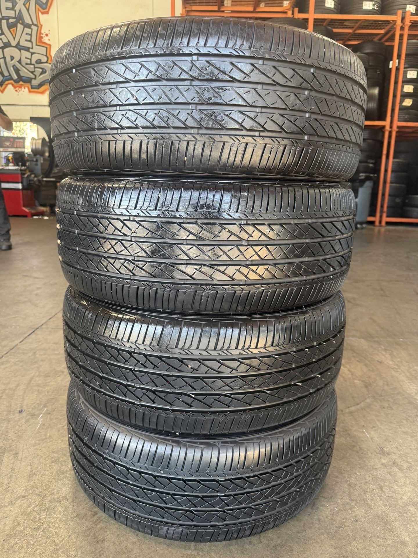 215/45/18 Bridgestone Turanza 