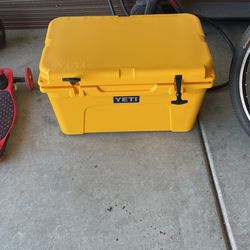 yeti yellow color RARE