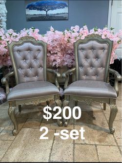 Ornate Tufted Armchairs Set of 2