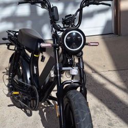 Juiced Hyper Scorpion Ebike/ Moped