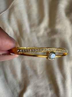 bBRACELET