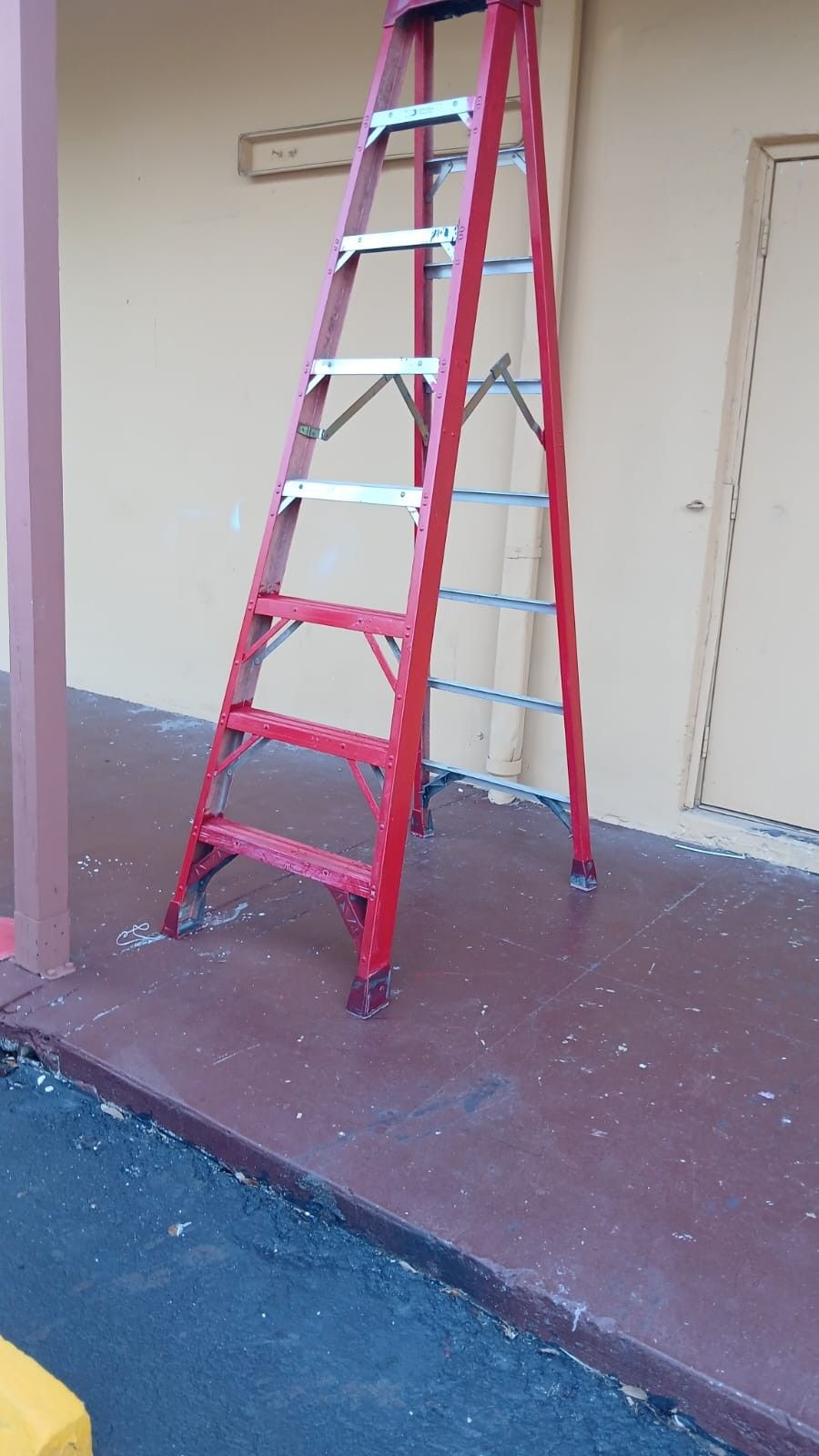 Werner Fiberglass ladder