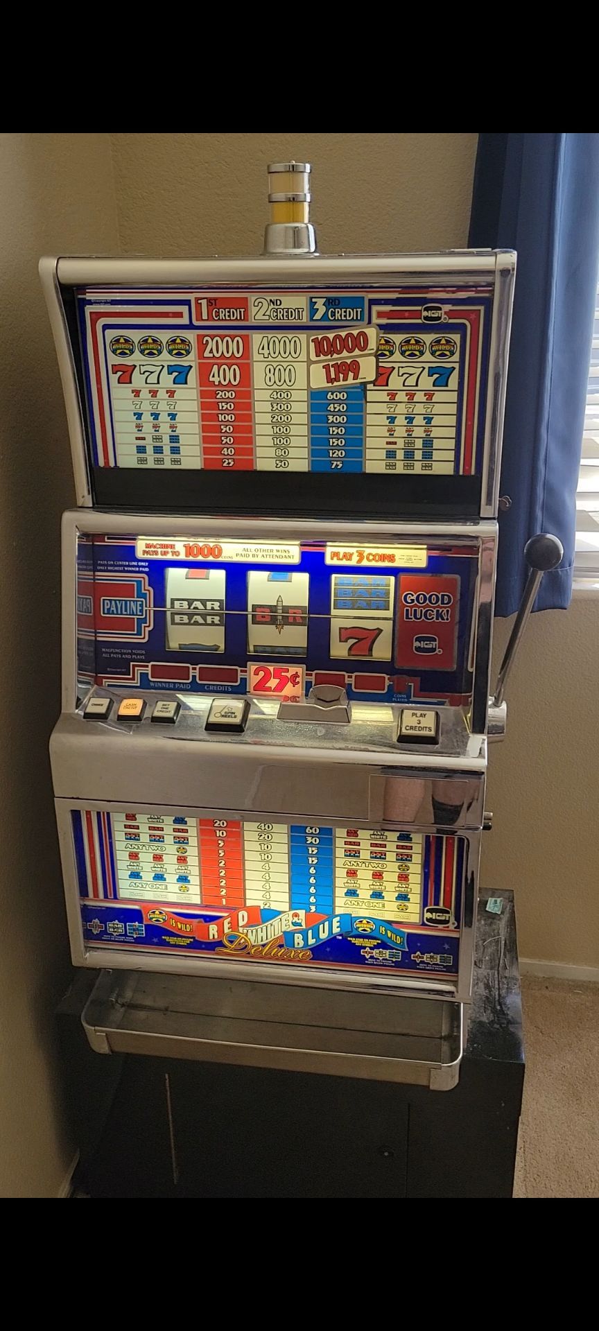 IGT S2000 "Double Red White and Blue" Slot Machine