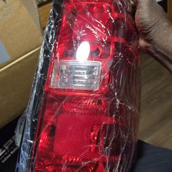 Nakuuly Factory Right Taillights Style Taillights Assembly Compatible With 2016-19 Chevy Silverado 1hd  Gmc Sierra  3500 Hd  Right Side Only # 383