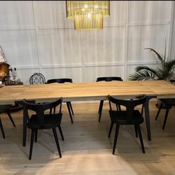 Crate and barrel dining room table (Larkin) like new