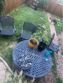 Raymour & Flanigan Wrought Iron Firepit Table Set