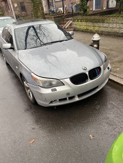 2004 BMW 530i