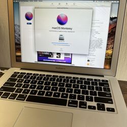 MacBook Air 2015 13-inch Intel Core I5 128GB SSD 4GB RAM