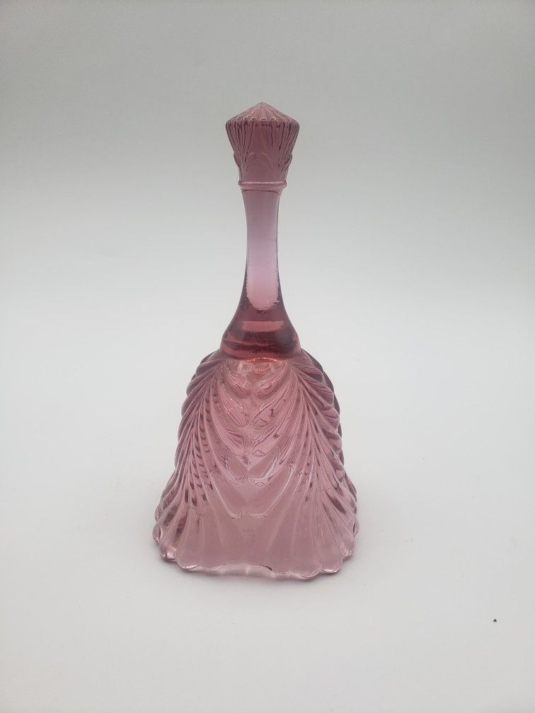Fenton Dusty Rose Beauty Bell