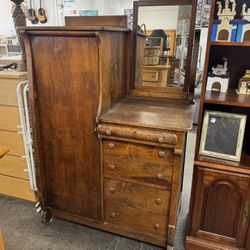 Solid Wood Wardrobe Dresser With Mirror 