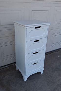 Small Sturdy Dresser