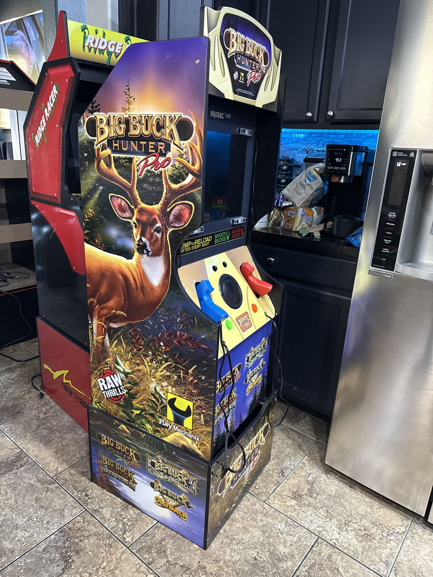 Buck hunter arcade shell only for Sale in Phoenix, AZ - OfferUp
