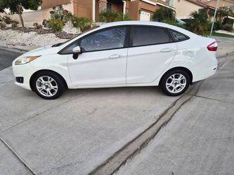 2015 FORD FIESTA