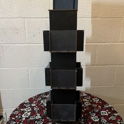 Rotating Card Holder 