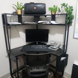Corner Desk