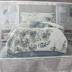 Brand New King Comforter  Set 