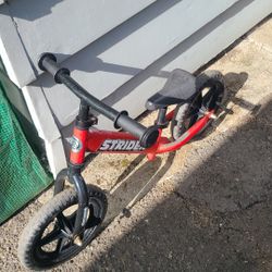 Strider Balance Bike 