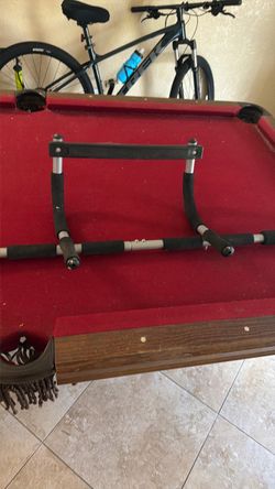 IRON GYM PRO FIT PULL UP BAR