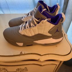 Air Jordan Stay Loyal White Particle Grey Indigo