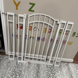 Summer Ingenuity Multi Use Gate 48W