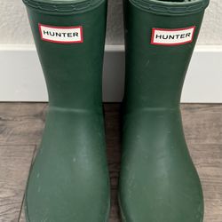 Hunter boots, big kids sz 2