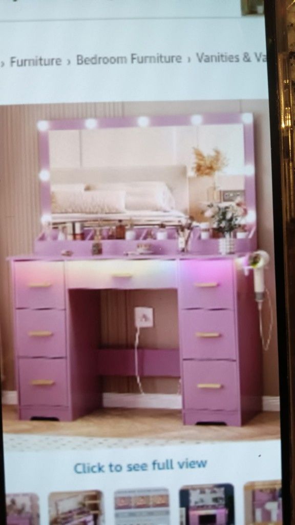 BRAND NEW STILL IN BOX VANITY