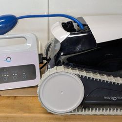 Dolphin Explorer E20  Open Box