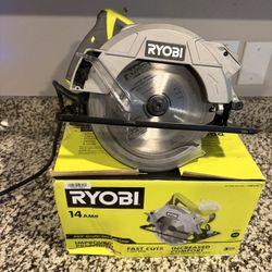 Ryobi 14AMP 7-1/4 Circular Saw With Laser 