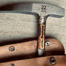 Estwing E3-22P  22-Ounce Geological Hammer